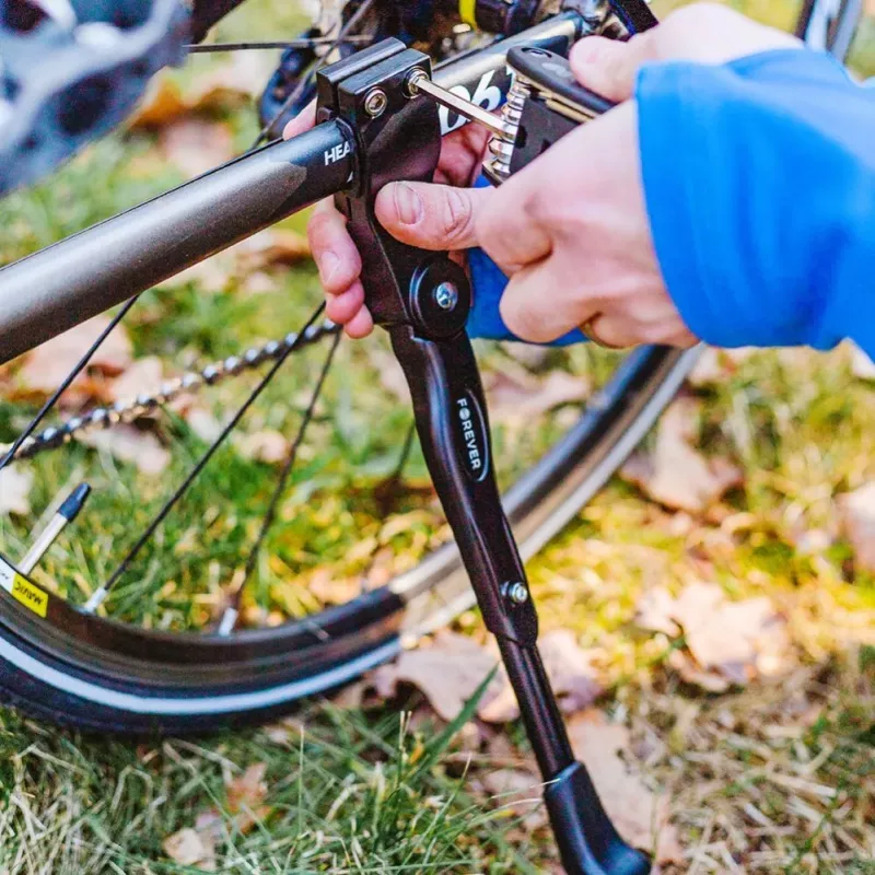 Forever Outdoor Bikes Kickstand - Sānu statīvs no alumīnija sakausējuma 24-29 collu velosipēdiem, melns