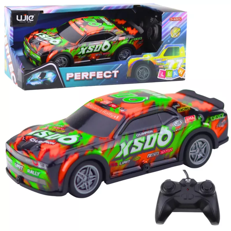 LEAN TOYS Ar vadību vadāma sacīkšu automašīna ar apgaismotu virsbūvi oranžā un zaļā krāsā