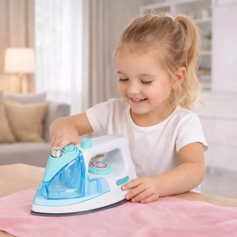 LEAN TOYS Bērnu gludeklis ar ūdens izsmidzināšanu, gaismu un skaņu, zils