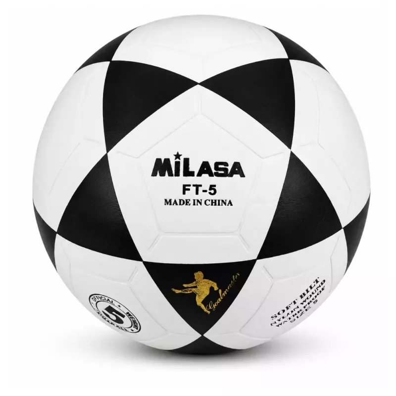 LEAN TOYS Treniņbumba futbolam uz zāles laukuma Melnbalta Milasa 22cm 5. izmērs