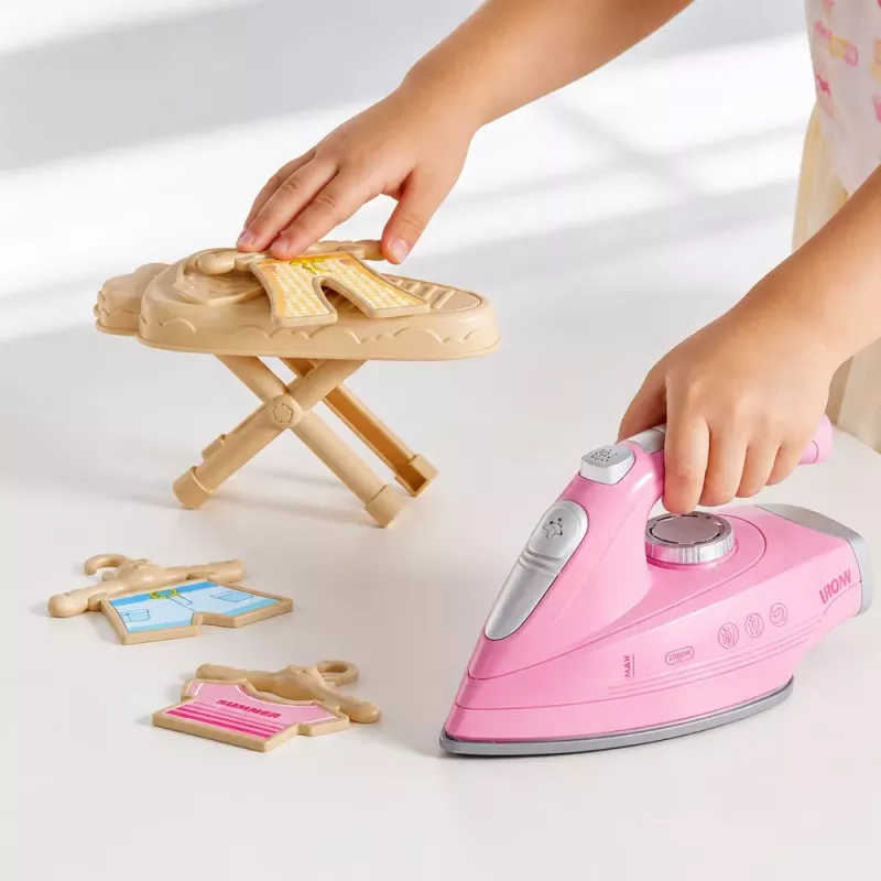 LEAN TOYS Gludināšanas komplekts ar gludekli, vibrāciju, gaismu un skaņu