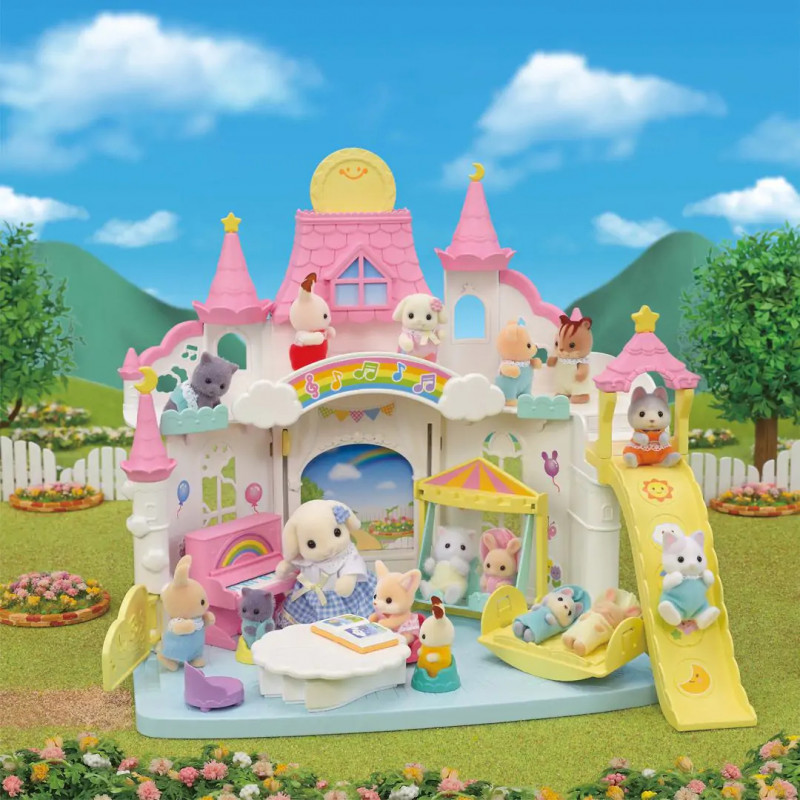 Sylvanian Families piedzīvojumu bērnudārza Saules pils rotaļu komplekts
