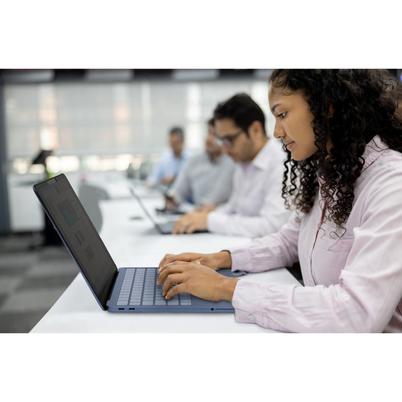 KENSINGTON privātuma ekrāna filtrs MacBook Neo 13 collu (2026) - magnētisks, abpusējs, pret atspīdumu, zilās gaismas samazināšana 629091