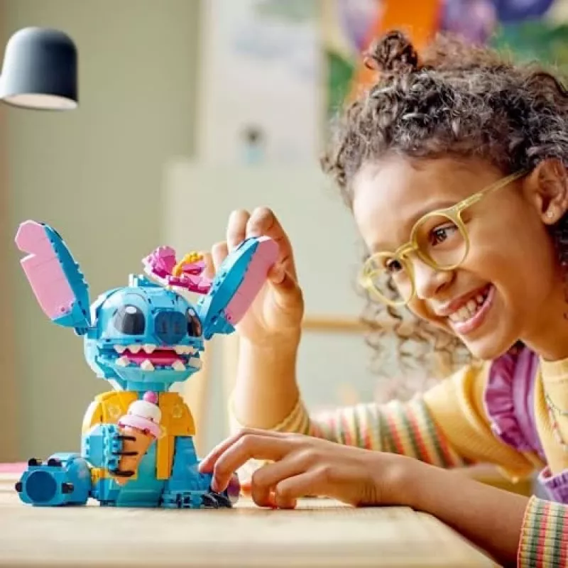LEGO | Disney Stitch būvējams bērnu rotaļu komplekts ar saldējuma konusu 43249