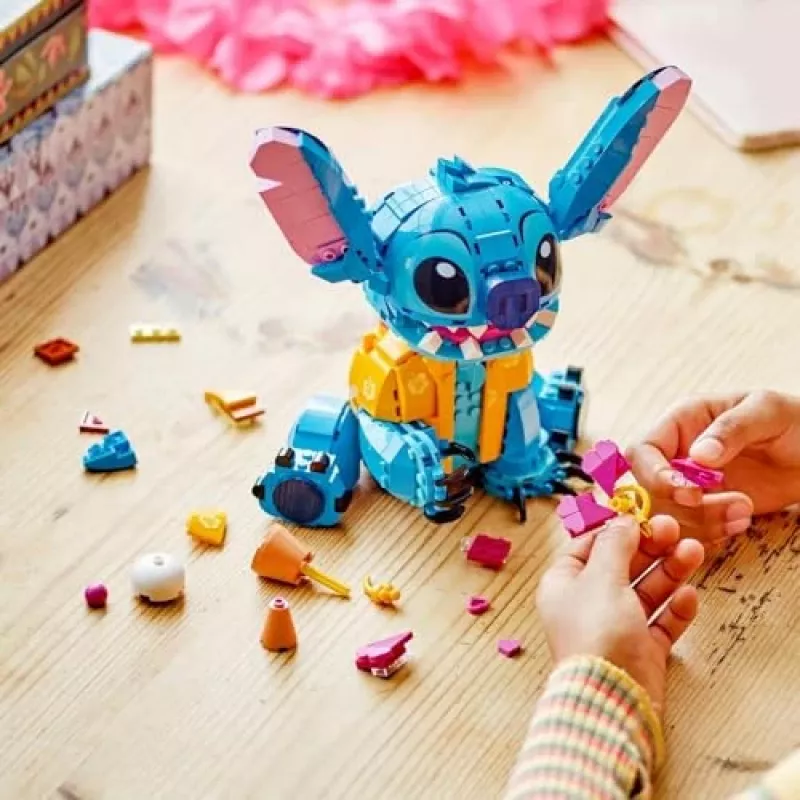 LEGO | Disney Stitch būvējams bērnu rotaļu komplekts ar saldējuma konusu 43249