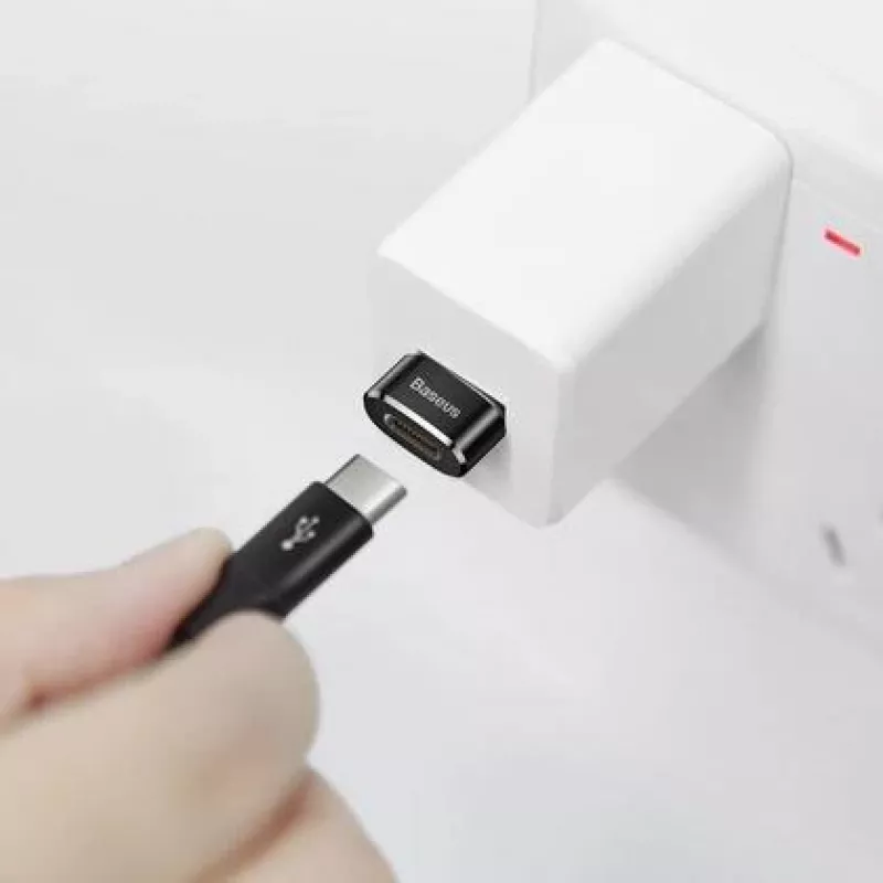 Baseus USB vīriešu savienotājs uz Type-C sieviešu adaptera pārveidotājs melns