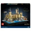 LEGO 76419 Harry Potter Cūkkārpas pils un teritorijas liels komplekts pieaugušajiem, iekļaujot ikoniskas vietas: Lielā zāle, Noslēpumu kambaris un vēl citas