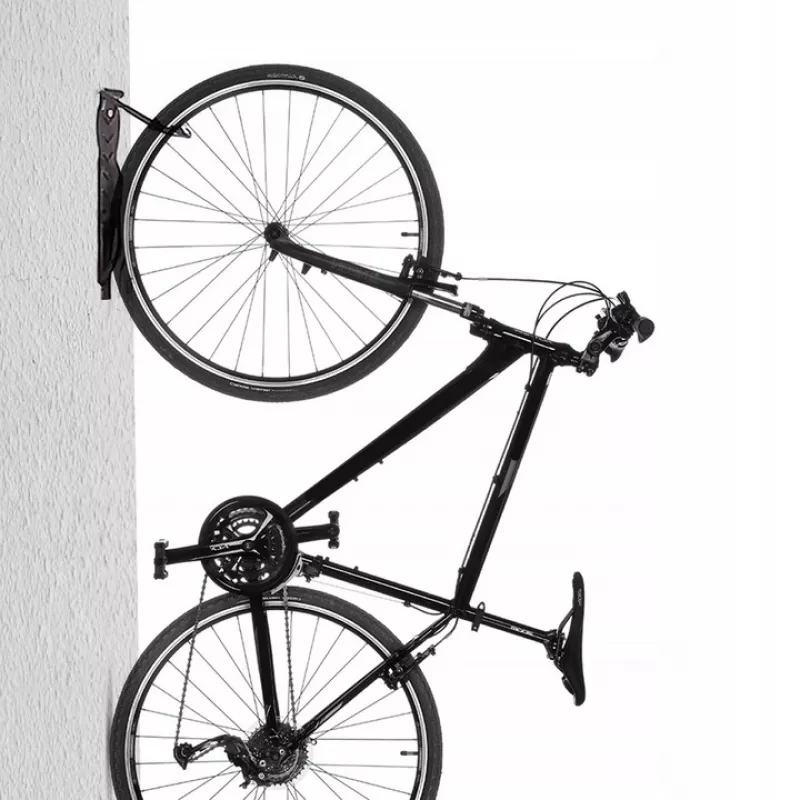 Pie sienas stiprināms velosipēdu statīvs MACLEAN MC-432, vertikāls velo turētājs, regulējams platums, maksimālā slodze 30 kg, melns