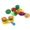 LEAN TOYS Velcro dārzeņi grozā – 8 daļu rotaļu ēdiena komplekts ar šķīvi un nazi