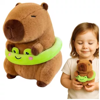 LEAN TOYS Plīša kapibara ar zaļu glābšanas riņķi un vardi, brūna, 20 cm
