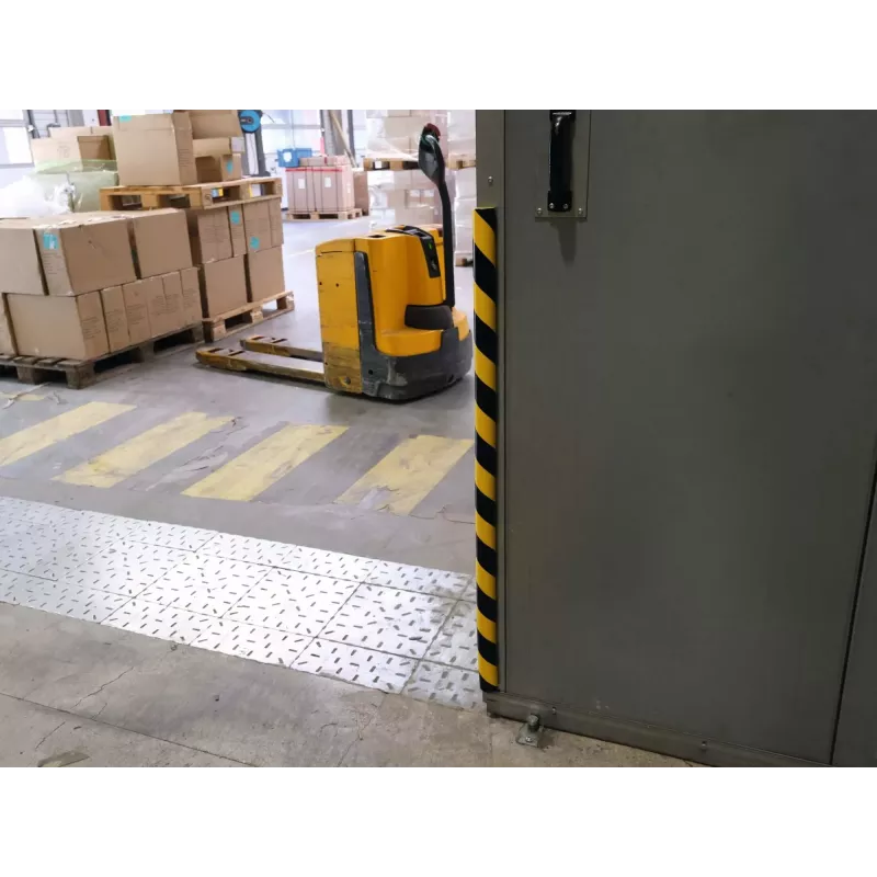 Durable S32R Grīdas kabeļu aizsargs, PVC, Melns/Dzeltens, Noapaļots, 1000 mm