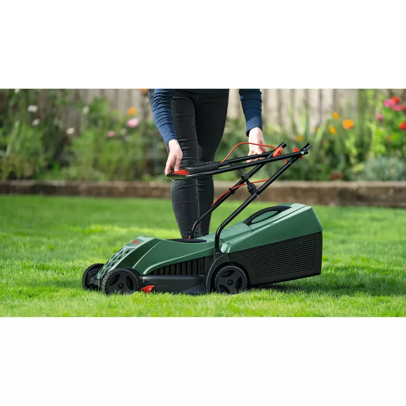 BOSCH EasyRotak 32-220 zāles pļāvējs ar 2 asmeņiem