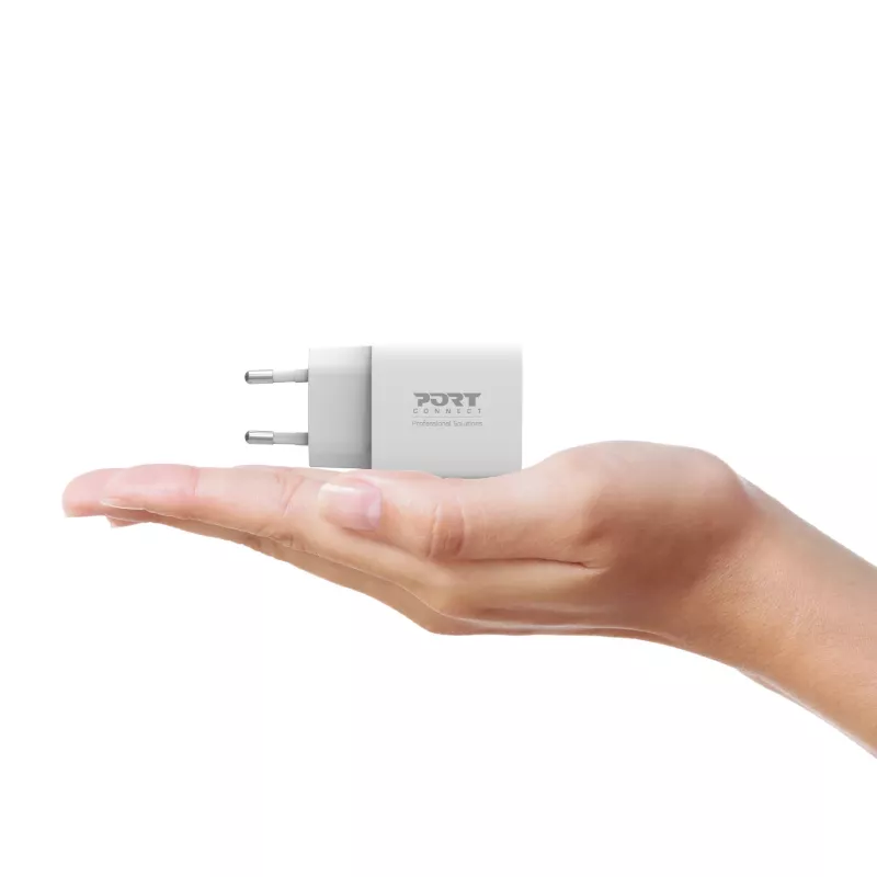PORT Designs PORT Connect Wall Charger 20W USB-C PD ar pārnēsāšanas maciņu Balts