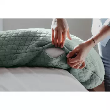 Beaba Big Flopsy grūtnieču un barošanas spilvens Fleur de Coton Sage Green