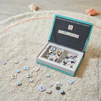 Janod Magnetibook Alfabet Magnētiskā Izglītojošā Spēle