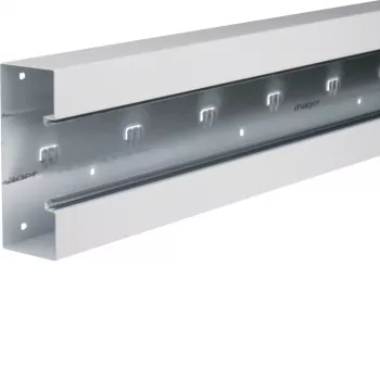Hager BRS6517019016 Dado Trunking pamatnes daļa 68x170mm 80mm Traffic White