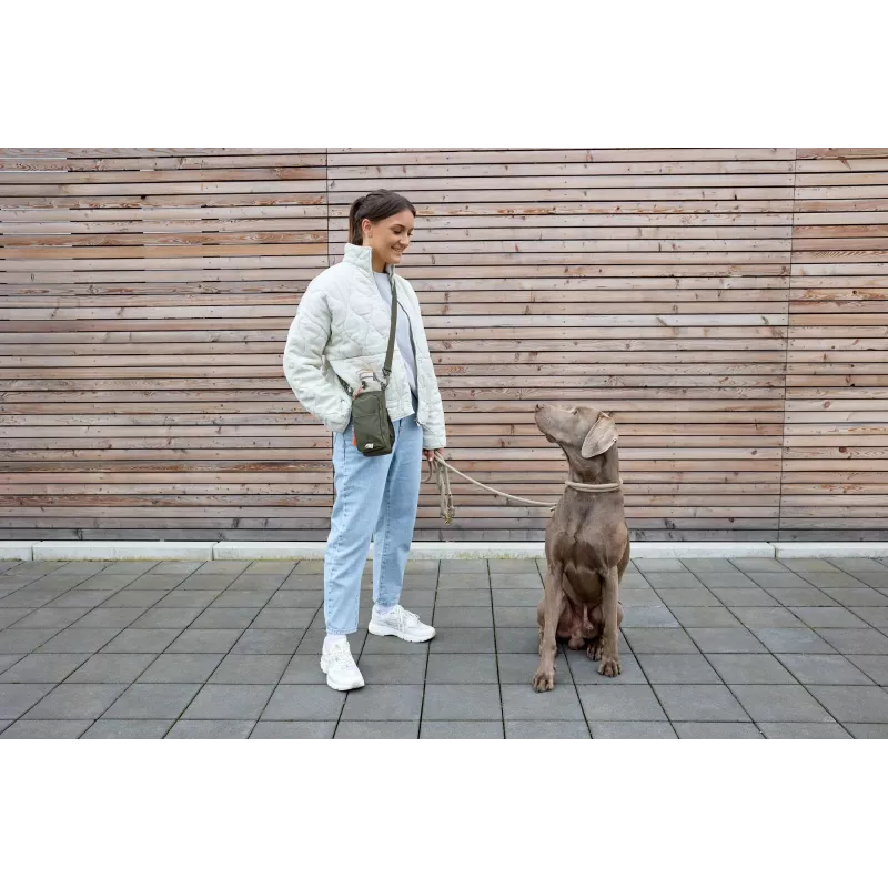 PALOPA 2-in-1 suņu gardumu maciņš un pudeles turētājs Boudi Dark Olive