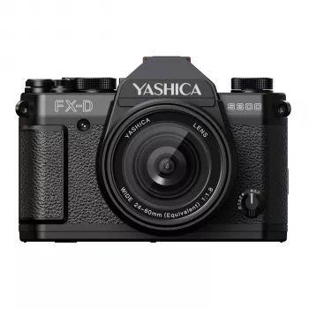 Yashica FX-D S300 35mm SLR Film Kamera (Melna)