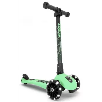 Scoot & Ride Highwaykick 3 LED Kiwi 3-Wheel Kick Scooter