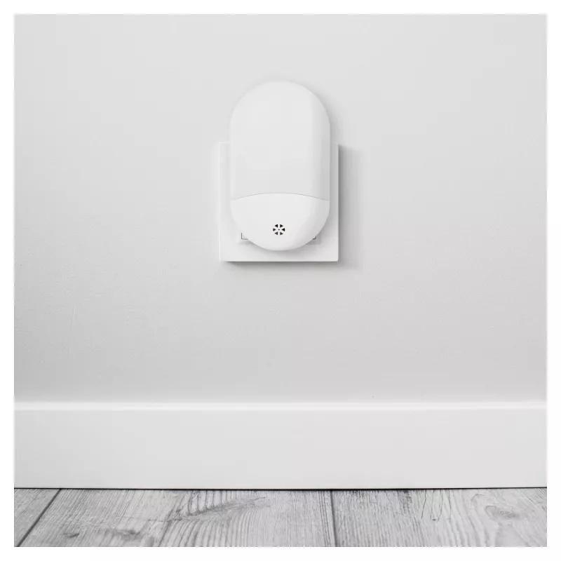 ENTAC Night Light 0.7W Warm White Dusk Sensor