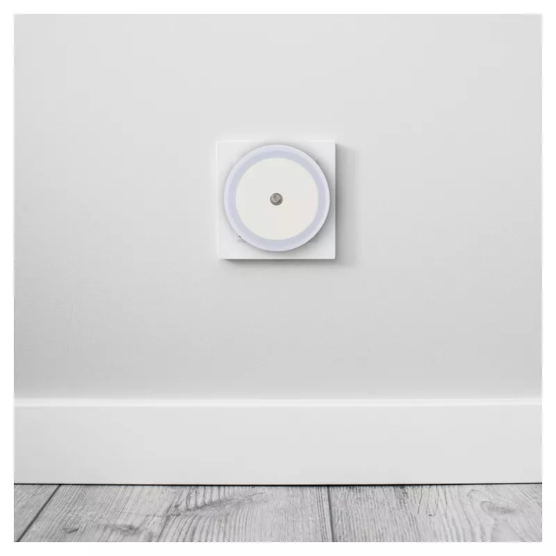 ENTAC LED nakts gaisma 0.5W apaļa silta balta ar krēslas sensoru