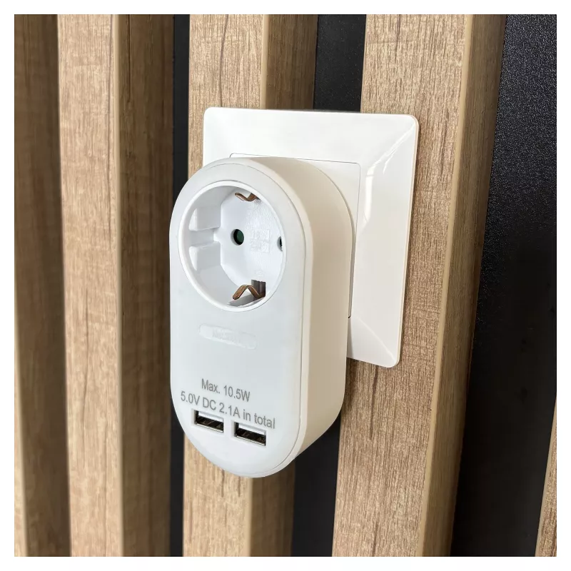 ENTAC sienas kontaktdakšas adapteris ar 2x USB-A balts