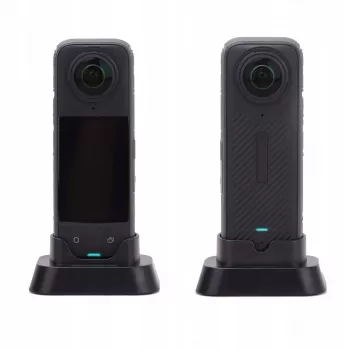 SUNNYLIFE Mini Tripod Statīvs Insta360 X4 Action Kamerai - Melns, Salokāms Galda Statīvs ar 1/4 inch-20 Skrūvi, Pretslīdes Gumijas Kājiņām, Kompakts un Pārnēsājams