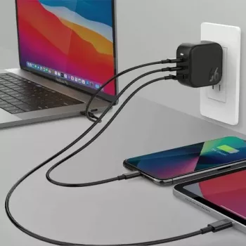 ENERGEA Travelite GAN66 66W GaN USB-C Lādētājs 2C1A Melns US+EU