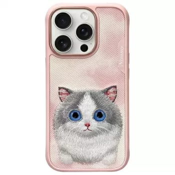 Nimmy Big Eyed Pet 2.0 Cat Case Apple iPhone 16 Pro Max 6,9 inch - Rozā