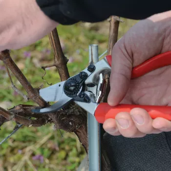 FELCO FELCO-7 Bypass atzarošanas šķēres, labā roka, rotējošs rokturis, 25 mm griešanas jauda