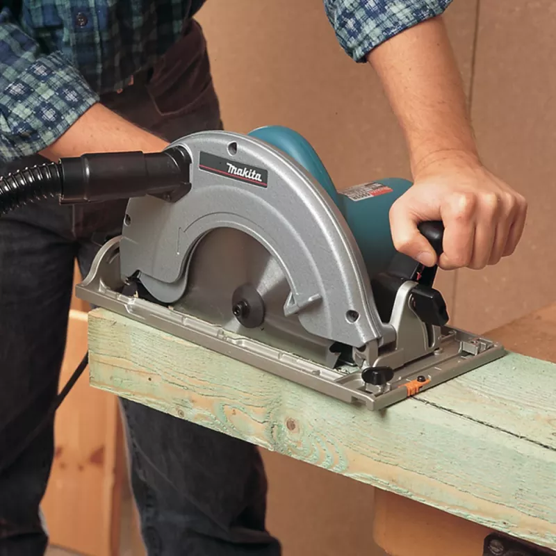 Makita 5903R Ripzāģis 2000W 235mm