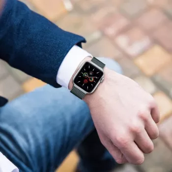 Tech-Protect Milanese Loop Apple Watch 8 / 9 / 10 / 11 / SE / Ultra (44 / 45 / 46 / 49 mm) - Sudraba