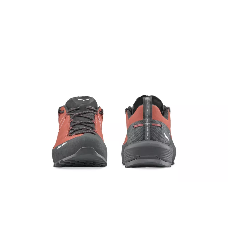 Salewa Wildfire Leather 2 GTX Sieviešu pieejas apavi - Etruscan Red/Melns, 36. izmērs