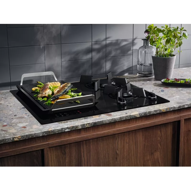 Electrolux KDI641723K Pilnībā integrējama trauku mazgājamā mašīna, 13 trauku komplekti, energoklase D, 44 dB, 8 programmas, invertora motors, AirDry