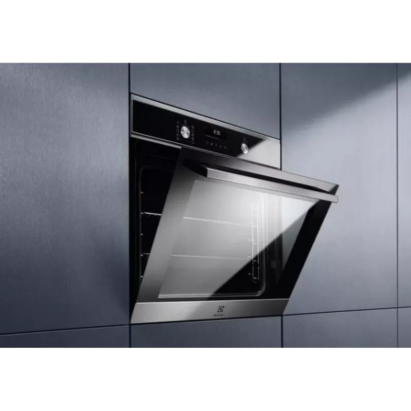 Electrolux EOD6P66WX Iebūvējamā viena cepeškrāsns ar pirolītisko tīrīšanu, 72L, A+ enerģija, nerūsējošais tērauds