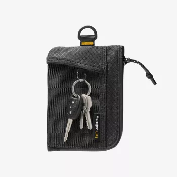 SPIGEN LF300 Soft RFID Card Holder Black