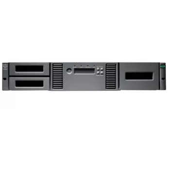 HPE MSL2024 LTO-9 Fibre Channel lentu bibliotēka ar 24 slotiem un 15 LTO-9 kasetēm
