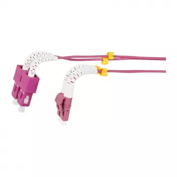 SYNERGY21 OM4 Dupleksā optiskās šķiedras savienojuma kabelis LC-SC 1,5m 50/125µm LSZH Aqua