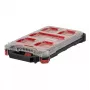 Milwaukee PACKOUT Slim Organizer Medium 8277387 - IP65 ūdens un putekļu izturīgs, 10 noņemami nodalījumi, caurspīdīgs polikarbonāta vāks, metāla pastiprinātas slēdzenes, sarkans/melns