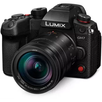 Panasonic Lumix DC-GH7LE bezspoguļa kameras korpuss ar 12-60 mm objektīvu komplektu - Melns