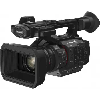 Panasonic HC-X2E 4K Ultra HD profesionālā videokamera ar 20x Leica Dicomar objektīvu, 5 asu Hybrid O.I.S.+, diviem XLR ieejām, 3G-SDI, Wi-Fi, diviem SD karšu slotiem