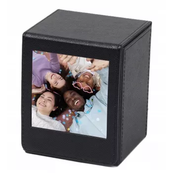 LOVEINSTANT foto uzglabāšanas kaste Fujifilm Instax Square - melna ar skata logu, ietilpība 100 fotogrāfijām