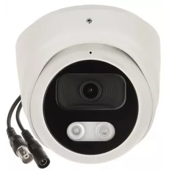 APTI-H50VA22 5MP 4-in-1 kupolveida kamera ar maināma fokusa objektīvu, IR nakts redzamību, IP66