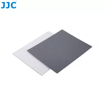 JJC GC Series 2-in-1 fotografēšanas kalibrācijas karšu komplekts – 18% pelēkā karte un baltā balansa karte, 20 x 25 cm, izturīga plastmasa, ar aukliņu