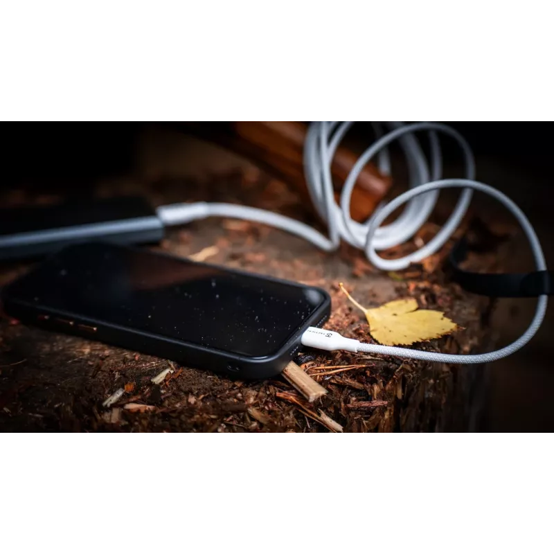 Tactical Stitch Thread USB-C uz Lightning kabelis, balts