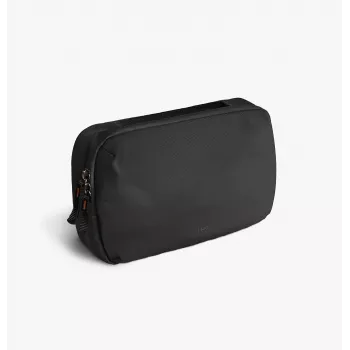 UNIQ Denver Tech Kit maciņš 2.5L, melns