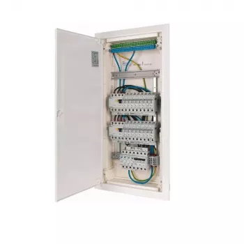 EATON KLV-PW-48-1PXL-1SPD-2PXF-16PLI 4 rindu iepriekš savienots sadales panelis, 48 moduļi, IP30, balts