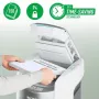 Leitz IQ Optimax AutoFeed 150 P-4 šķērsgriezuma dokumentu smalcinātājs ar 150 lapu automātisko padevi un 15L tvertni, melns