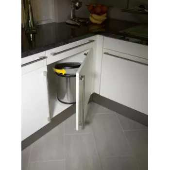 HAILO Compact-Box M 15L nerūsējošā tērauda pedāļa atkritumu tvertne ar lēnas aizvēršanās vāku