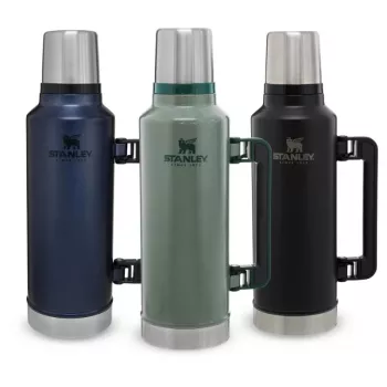 STANLEY Termoss The Legendary Classic Bottle 1,9L matēts melns